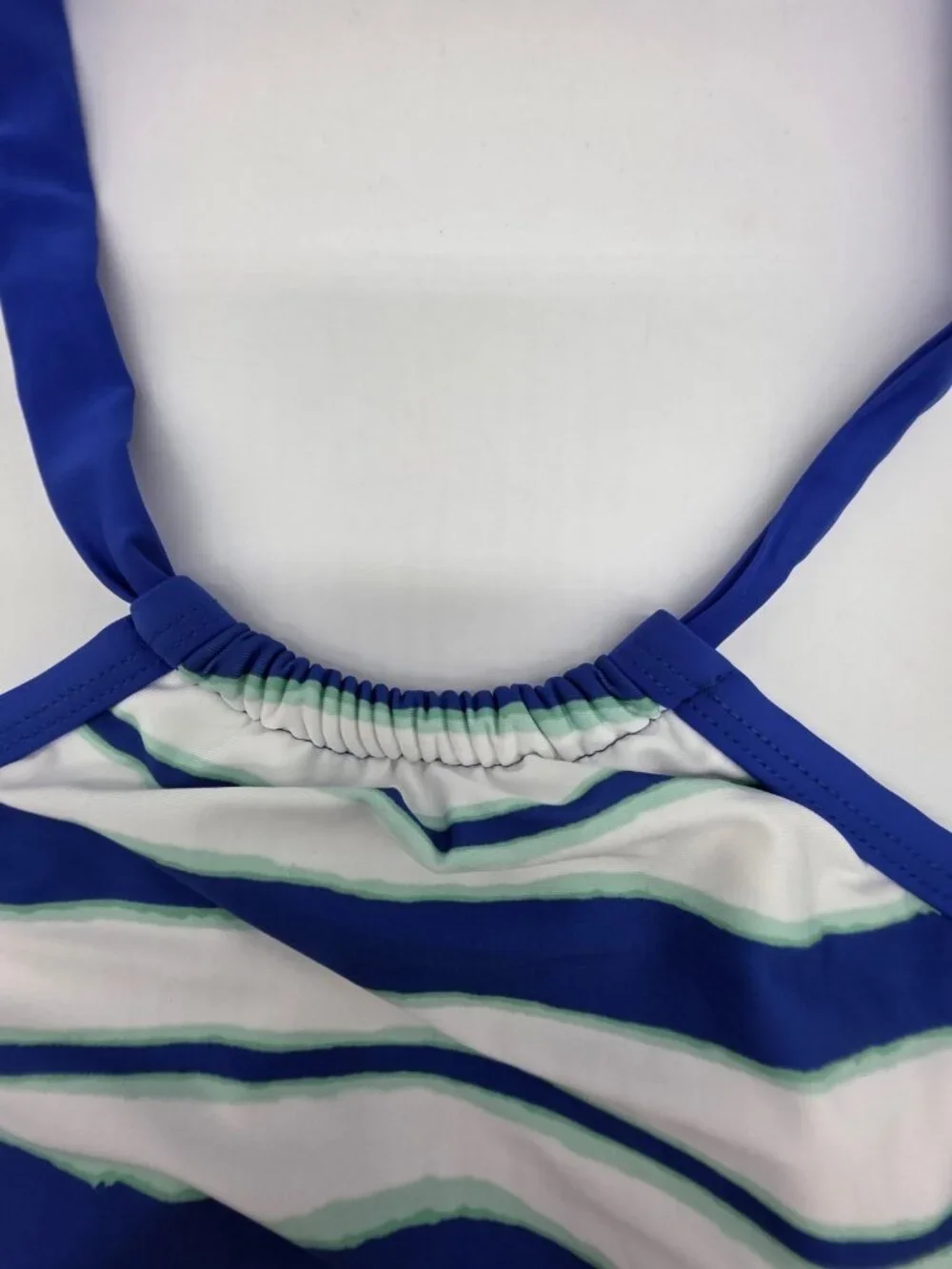 Nautica Women's Bikini Swimsuit Top Size Medium Blue Striped Halter Padded Swim